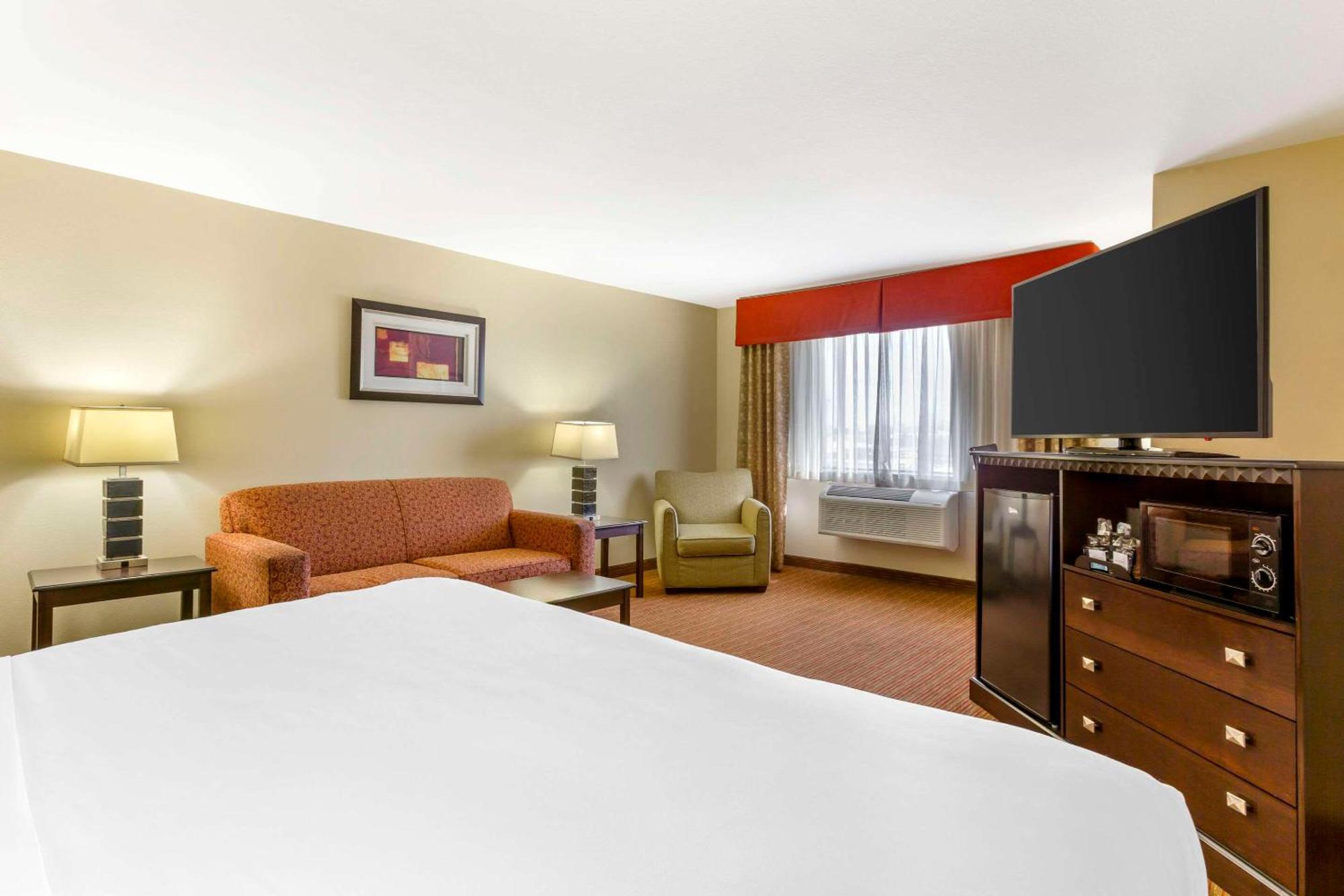 Comfort Inn West Phoenix At 27Th Ave And I-I0 Экстерьер фото